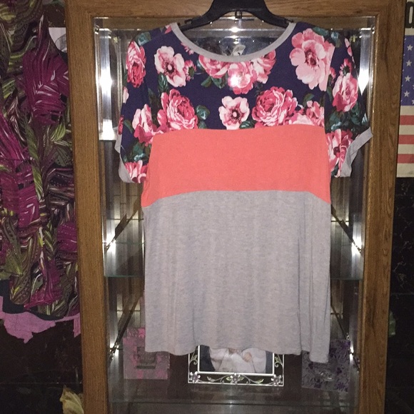 Tunic - Picture 3 of 3